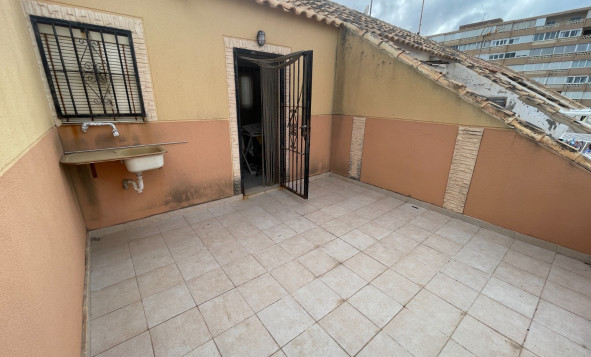 Reventa - 1. Apartamento / piso - La Mata - Costa Blanca Sur