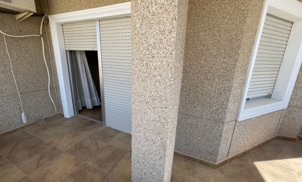 Reventa - 3. Casa indepiende - San Miguel de Salinas - pueblo