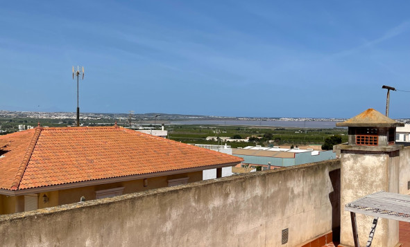 Reventa - 3. Casa indepiende - San Miguel de Salinas - pueblo