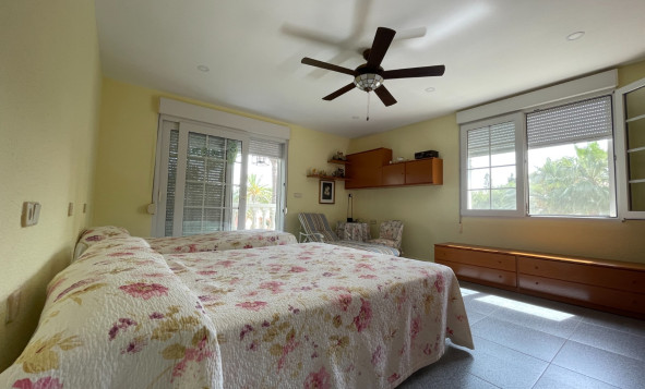 Reventa - 3. Casa indepiende - Orihuela Costa - Cabo Roig