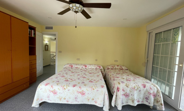 Reventa - 3. Casa indepiende - Orihuela Costa - Cabo Roig