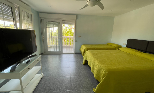 Reventa - 3. Casa indepiende - Orihuela Costa - Cabo Roig