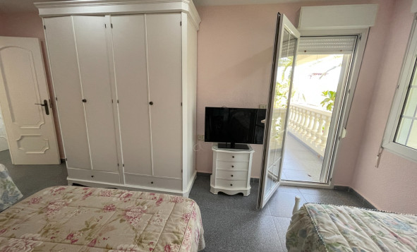 Reventa - 3. Casa indepiende - Orihuela Costa - Cabo Roig