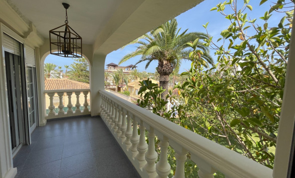 Reventa - 3. Casa indepiende - Orihuela Costa - Cabo Roig