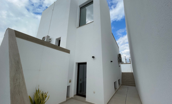 Resale - 3. Detached house - Benijófar - Costa Blanca South