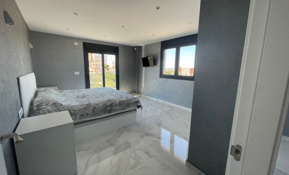 Resale - 3. Detached house - La Mata - Costa Blanca South