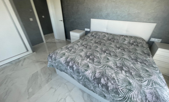 Resale - 3. Detached house - La Mata - Costa Blanca South