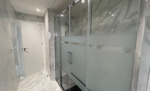 Resale - 3. Detached house - La Mata - Costa Blanca South