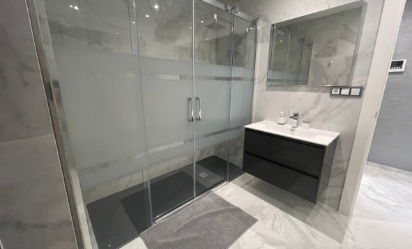 Resale - 3. Detached house - La Mata - Costa Blanca South