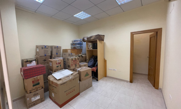 Reventa - Propiedades comerciales - Guardamar del Segura