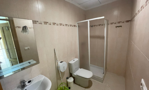 Reventa - Propiedades comerciales - Guardamar del Segura