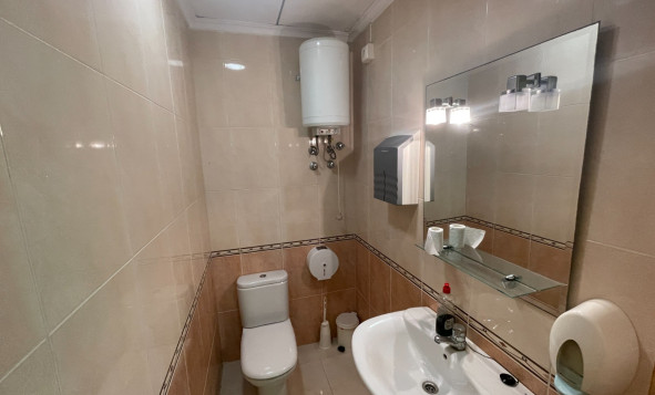 Reventa - Propiedades comerciales - Guardamar del Segura