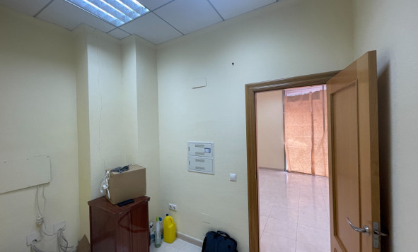 Reventa - Propiedades comerciales - Guardamar del Segura