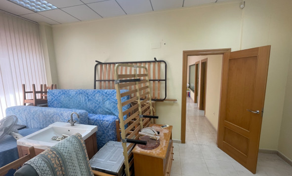 Reventa - Propiedades comerciales - Guardamar del Segura