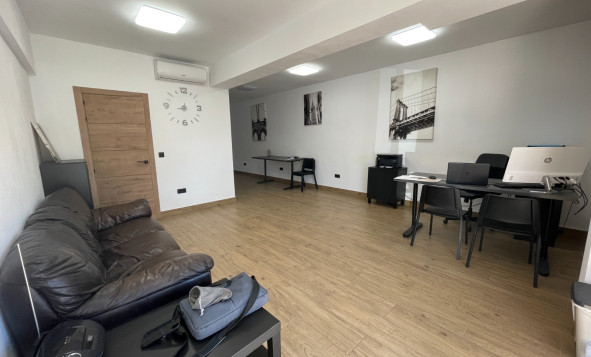 Reventa - Propiedades comerciales - Guardamar del Segura - Comunidad Valenciana