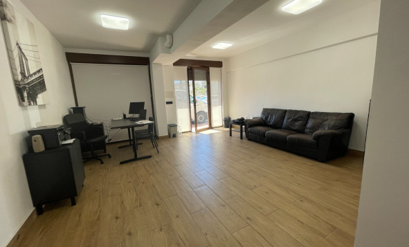 Reventa - Propiedades comerciales - Guardamar del Segura - Comunidad Valenciana