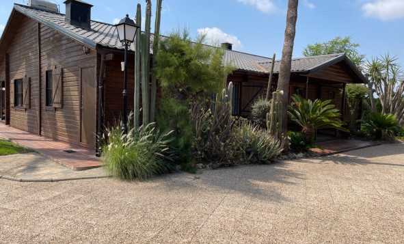 Reventa - 3. Casa indepiende - San Fulgencio - La Marina