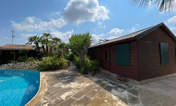 Reventa - 3. Casa indepiende - San Fulgencio - La Marina