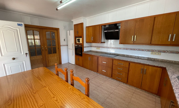 Resale - 3. Detached house - Crevillent - Crevillente