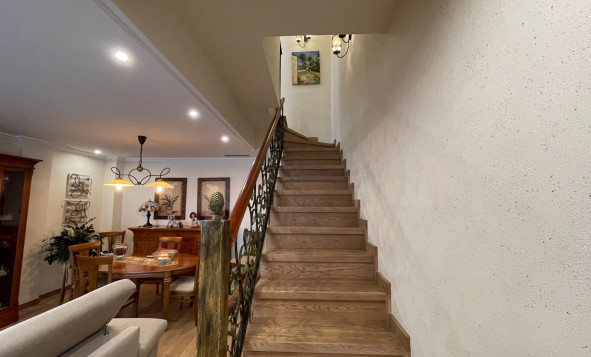 Resale - 2. Town house - Elche - Center