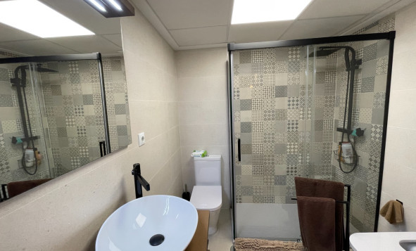 Resale - 2. Town house - Elche - Center