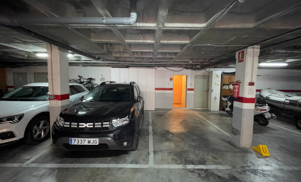 Resale - 2. Town house - Elche - Center