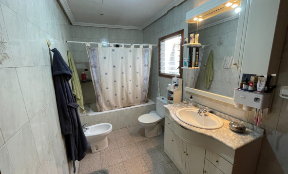 Reventa - 2. Chalet adosado - Benejúzar - Comunidad Valenciana