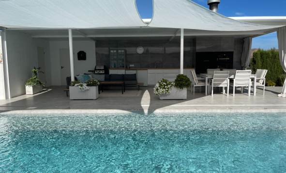 Resale - 3. Detached house - Orihuela - Costa Blanca South