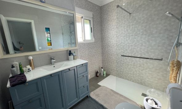 Resale - 3. Detached house - Guardamar del Segura