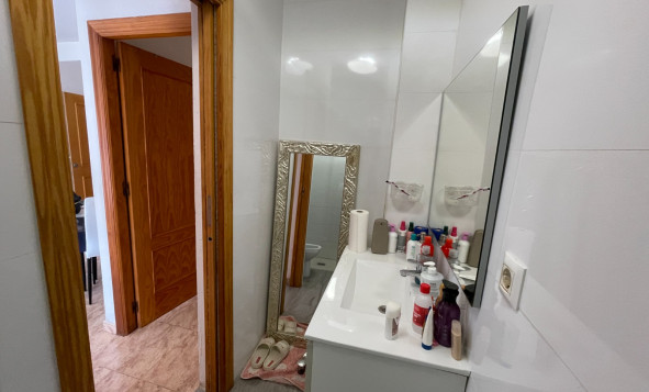 Reventa - 1. Apartamento / piso - Torrevieja - Comunidad Valenciana