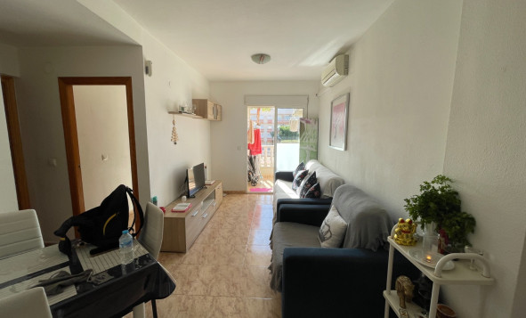 Reventa - 1. Apartamento / piso - Torrevieja - Comunidad Valenciana