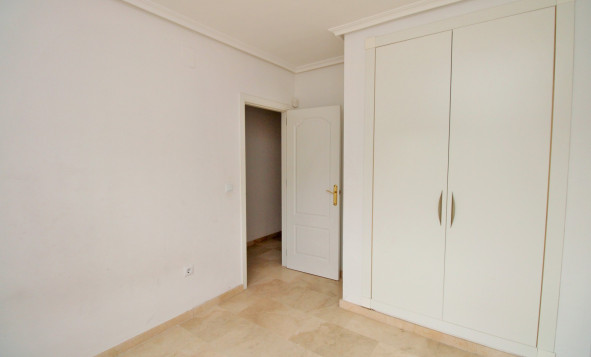 Reventa - 1. Apartamento / piso - Playa Flamenca - Costa Blanca Sur