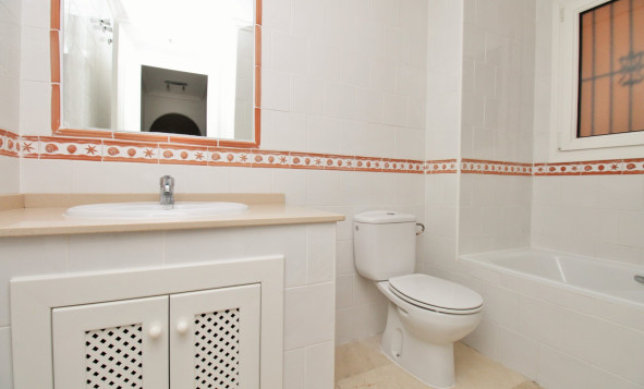 Reventa - 1. Apartamento / piso - Playa Flamenca - Costa Blanca Sur