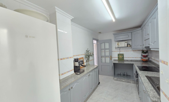 Herverkoop - 1. Appartement / flat - Los Montesinos - Los Montesinos *