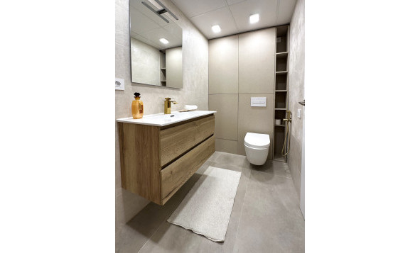 Resale - 1. Apartment / flat - Torrevieja - Costa Blanca South