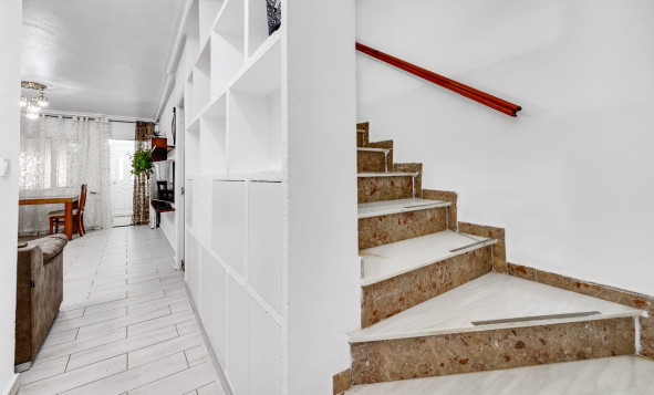 Reventa - 2. Chalet adosado - Torrevieja - Costa Blanca Sur