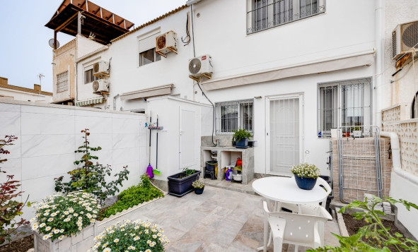 Reventa - 2. Chalet adosado - Torrevieja - Costa Blanca Sur