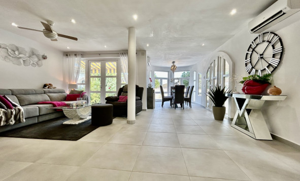 Resale - 3. Detached house - Cabo Roig - Costa Blanca South