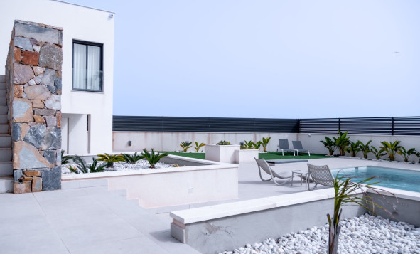 Herverkoop - 3. Vrijstaande villa - Torrevieja - Costa Blanca Zuid