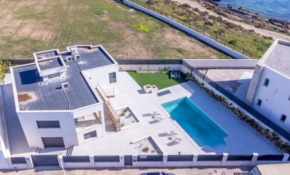 Herverkoop - 3. Vrijstaande villa - Torrevieja - Costa Blanca Zuid