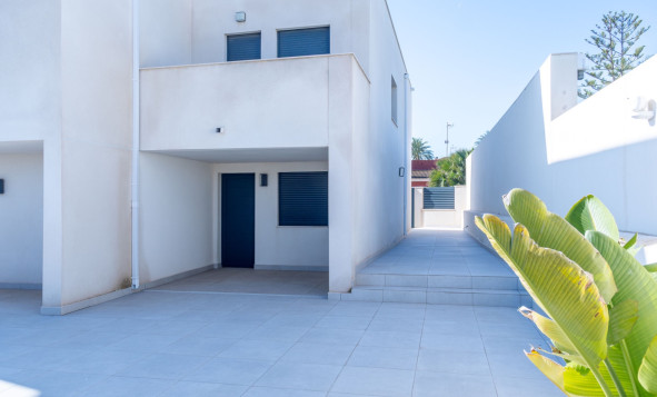 Herverkoop - 3. Vrijstaande villa - Torrevieja - Costa Blanca Zuid