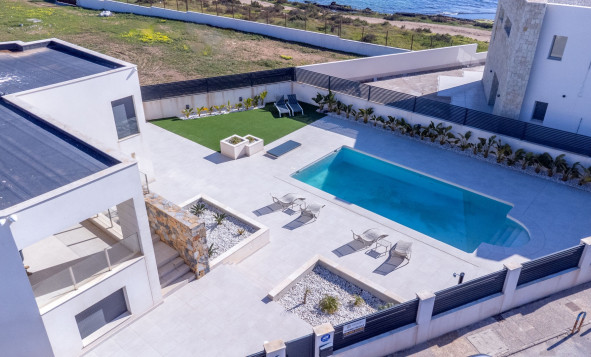 Herverkoop - 3. Vrijstaande villa - Torrevieja - Costa Blanca Zuid