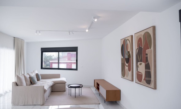 Herverkoop - 3. Vrijstaande villa - Torrevieja - Costa Blanca Zuid