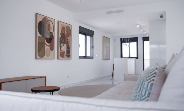 Herverkoop - 3. Vrijstaande villa - Torrevieja - Costa Blanca Zuid