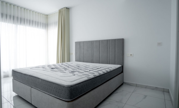 Herverkoop - 3. Vrijstaande villa - Torrevieja - Costa Blanca Zuid