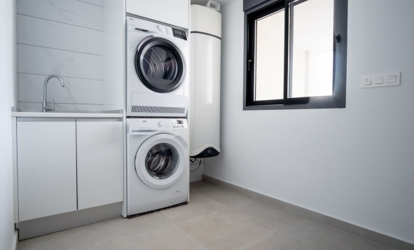 Herverkoop - 3. Vrijstaande villa - Torrevieja - Costa Blanca Zuid