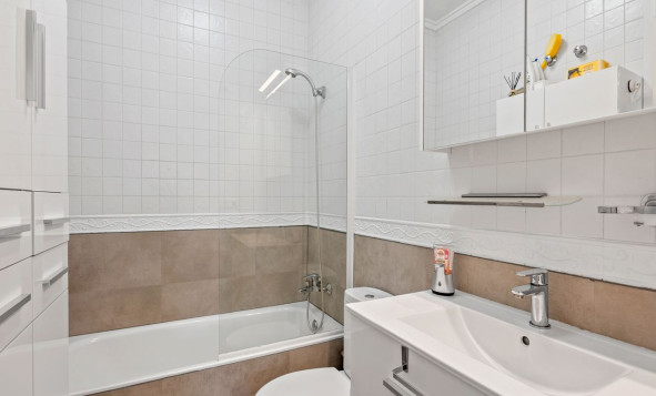 Resale - 4. Semi-detached villa - Rojales - Costa Blanca South