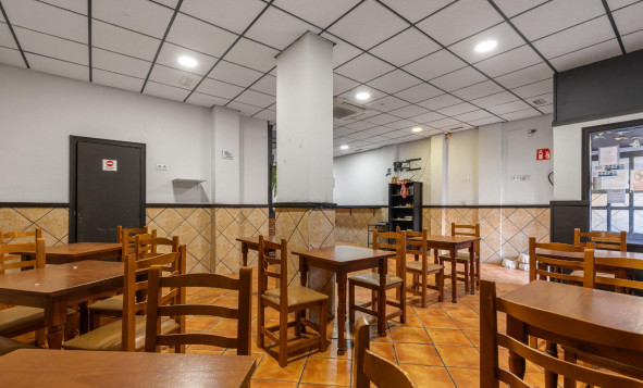 Resale - Commercial property - Torrevieja - Costa Blanca South