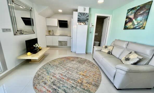 Resale - 3. Detached house - Villamartin - Costa Blanca South