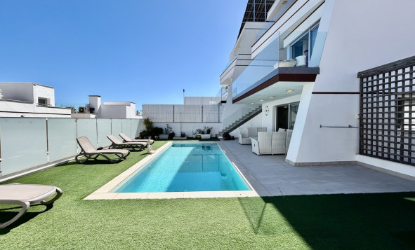 Resale - 3. Detached house - Villamartin - Costa Blanca South